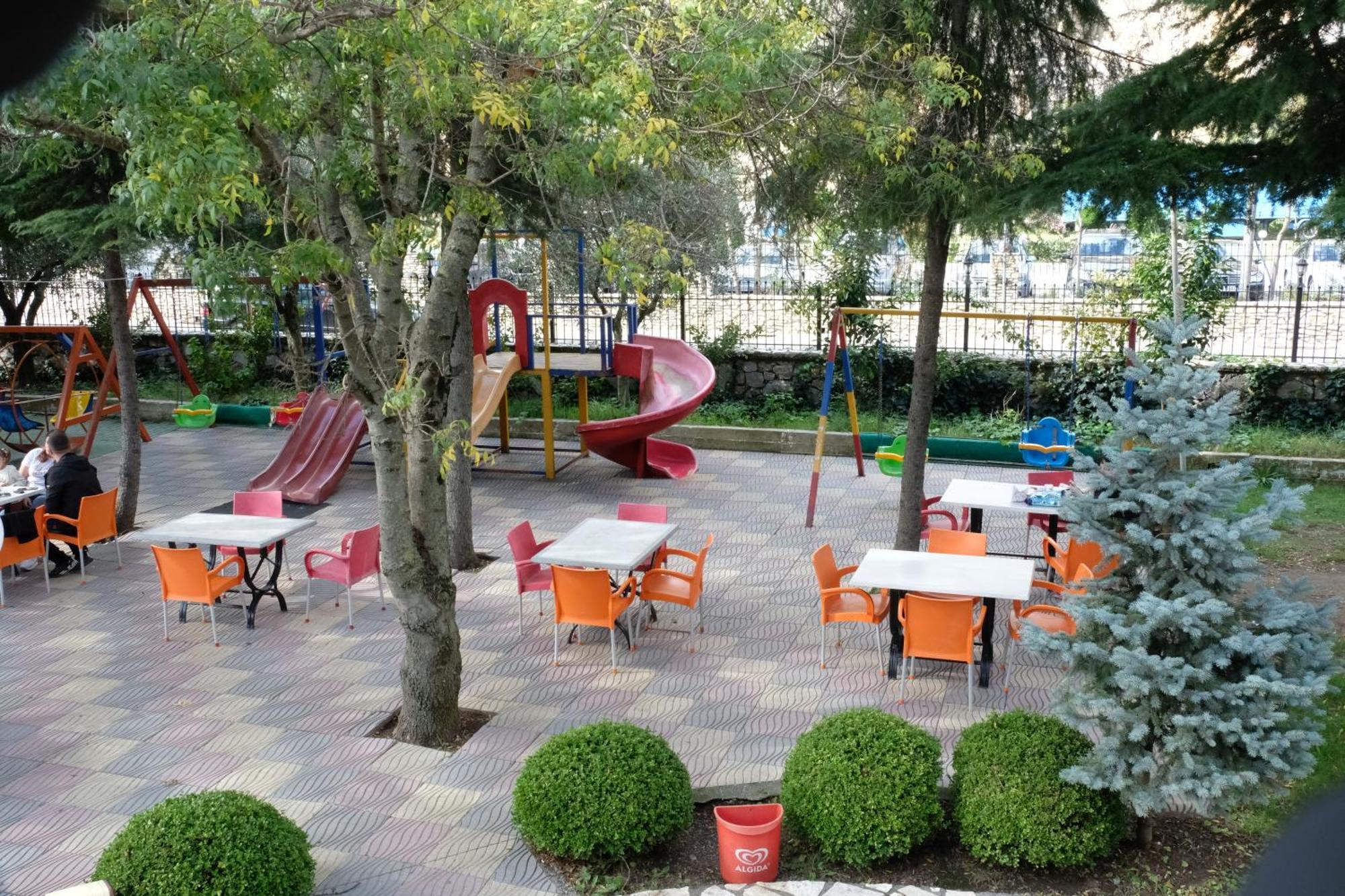 Buna Park Hotel Shkodër Extérieur photo