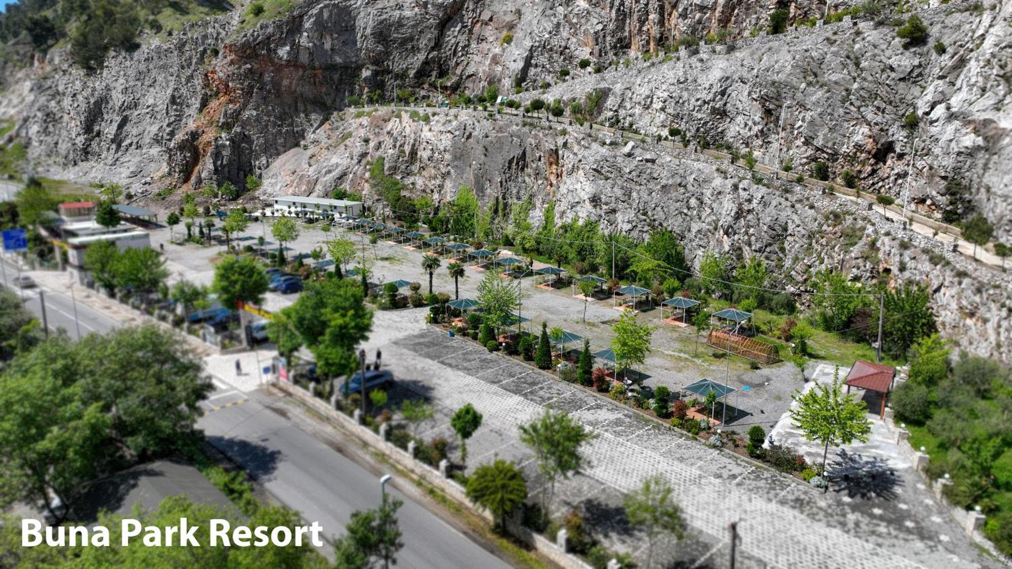 Buna Park Hotel Shkodër Extérieur photo