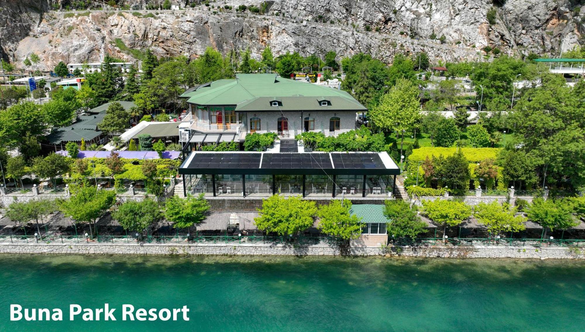 Buna Park Hotel Shkodër Extérieur photo